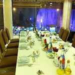 酒店 Artic 伯萨
