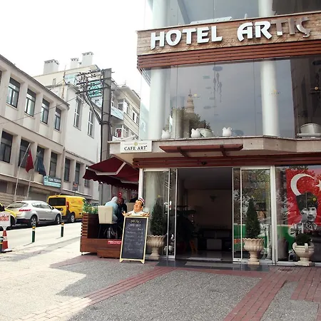 Hotel Artic 3*